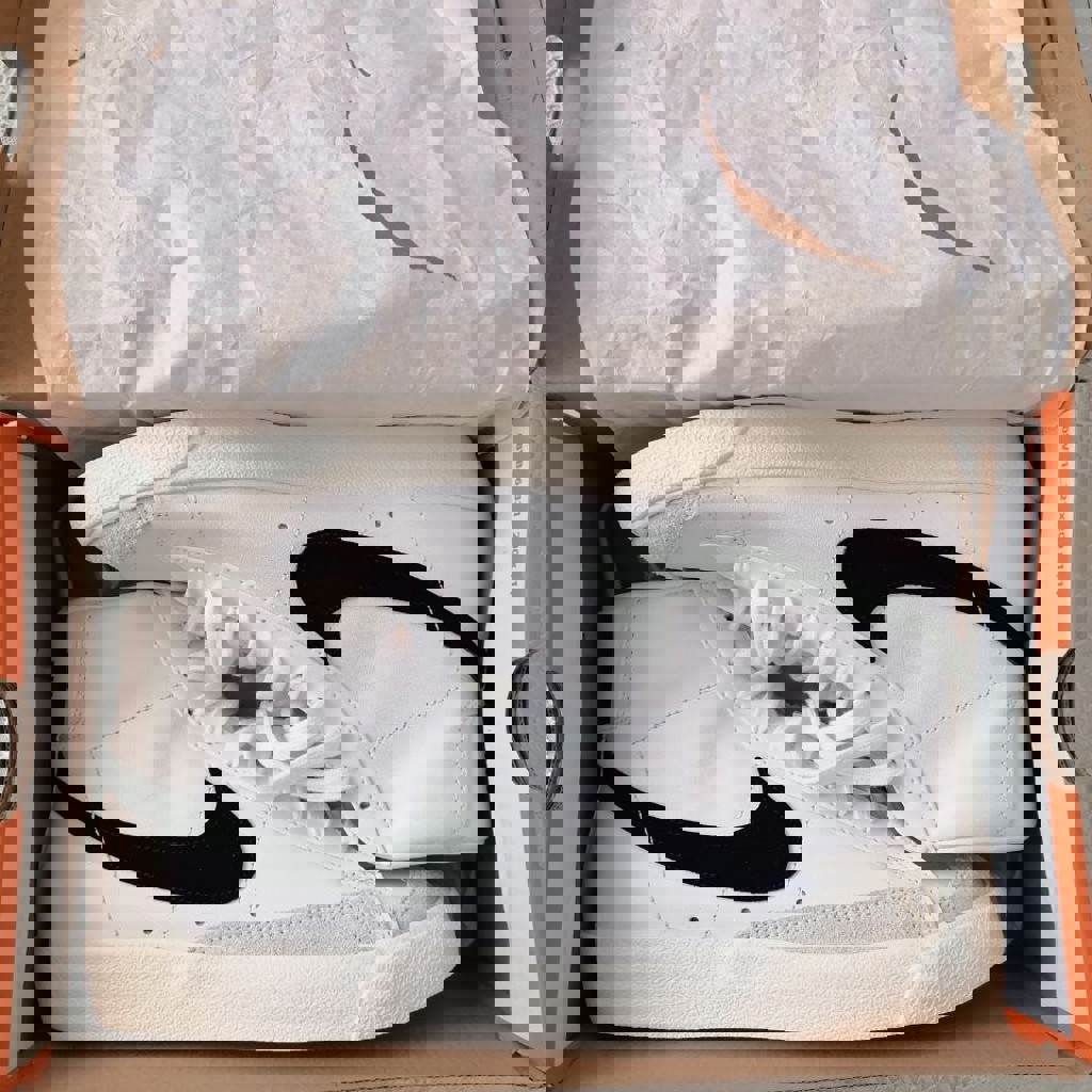 Nike Blazer Mid ’77