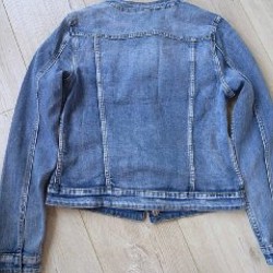 Джинсовая куртка - фото 3