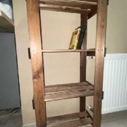 Деревянный стеллаж - фото 1