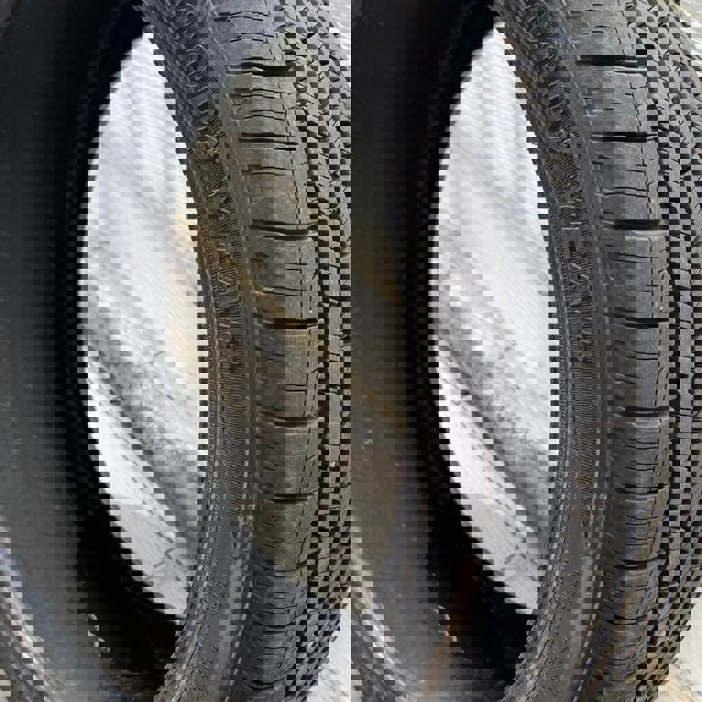 Шина Goodyear 235/40 R19