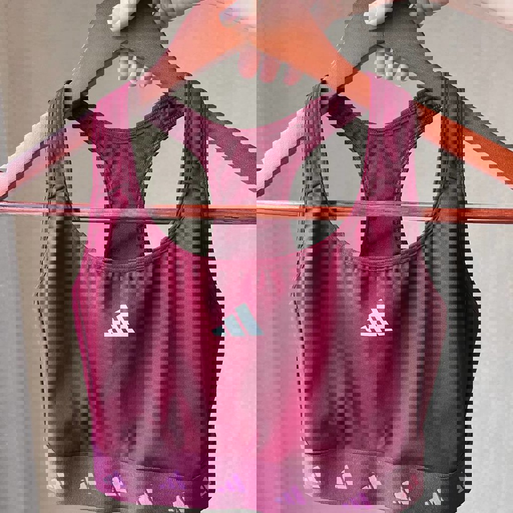 Спортивный топ Adidas