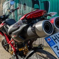 Ducati Hypermotard 1100 EVO SP - фото 9