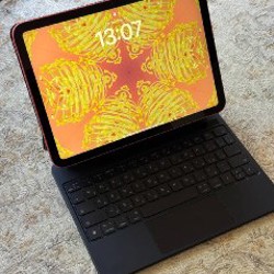 IPad (A16) 11-го поколения - фото 2