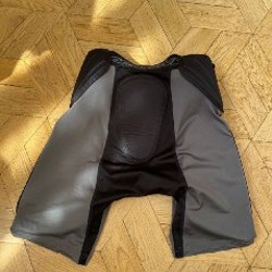 Защитные шорты - фото 4