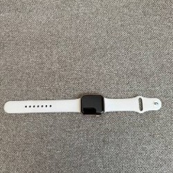 APPLE WATCH SE 40 mm GOLD - фото 5