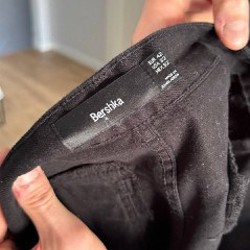 Черные джинсы - фото 9