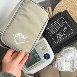 Автоматический тонометр AND UA-777 - фото 3