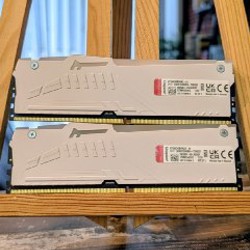 Оперативная память Kingston Fury Beast White RGB - фото 2