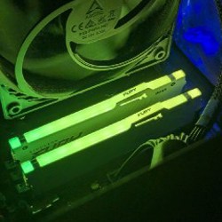 Оперативная память Kingston Fury Beast White RGB - фото 4