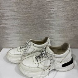 Кроссовки - фото 2