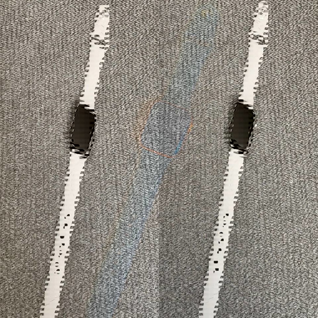 Apple Watch SE 40 mm Gold Alu Starlight