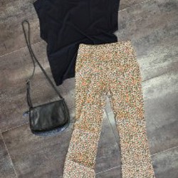 Джинсы голубые - фото 4