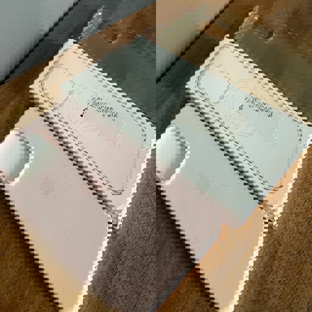 Силиконовый чехол для iPhone 13 Pro