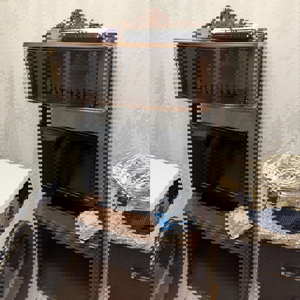 Тумбочка шкаф для одежды