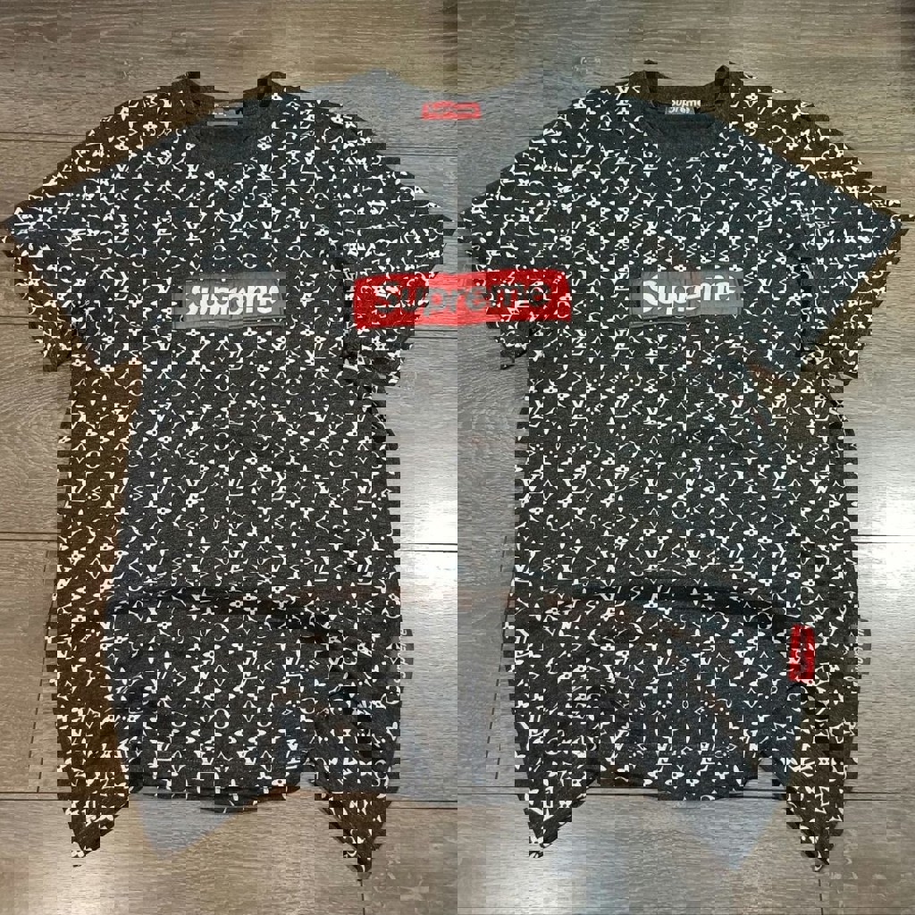 Футболка Supreme