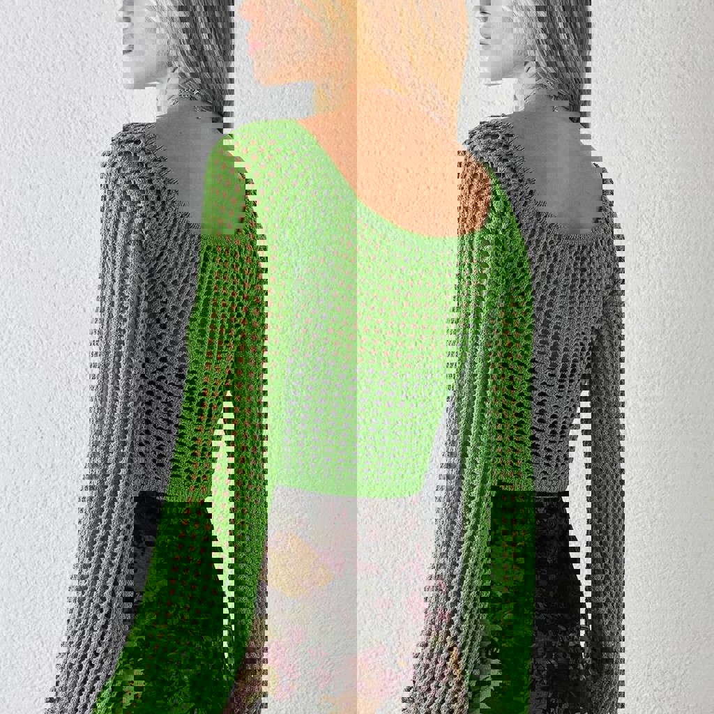 Короткий вязанный свитер - сеточка