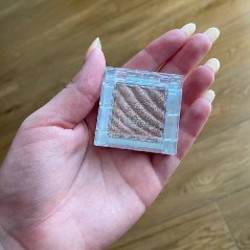 Однушка теней Лореаль - фото 2