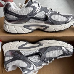 Джинсы jack&jones - фото 1