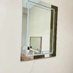 Зеркало с подсветкой - фото 3