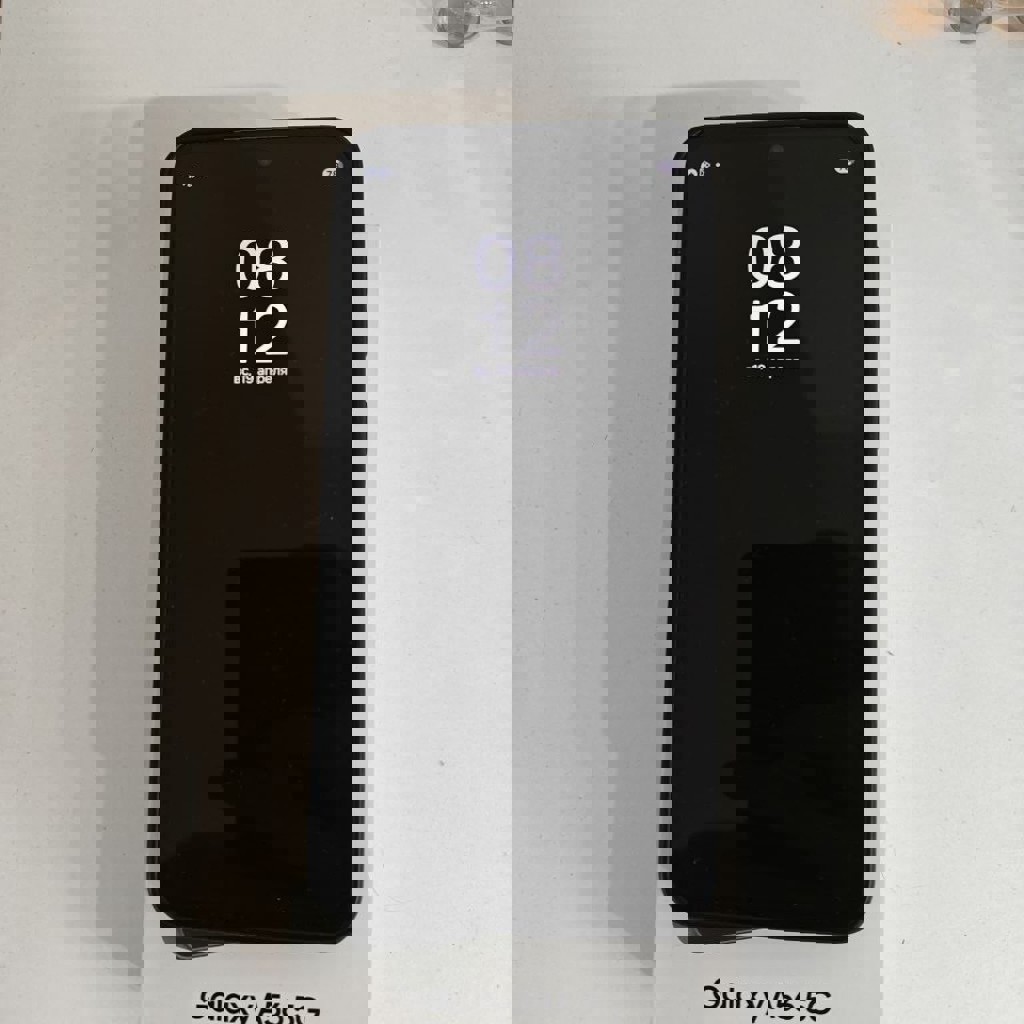 Телефон Самсунг А56 8/128гб