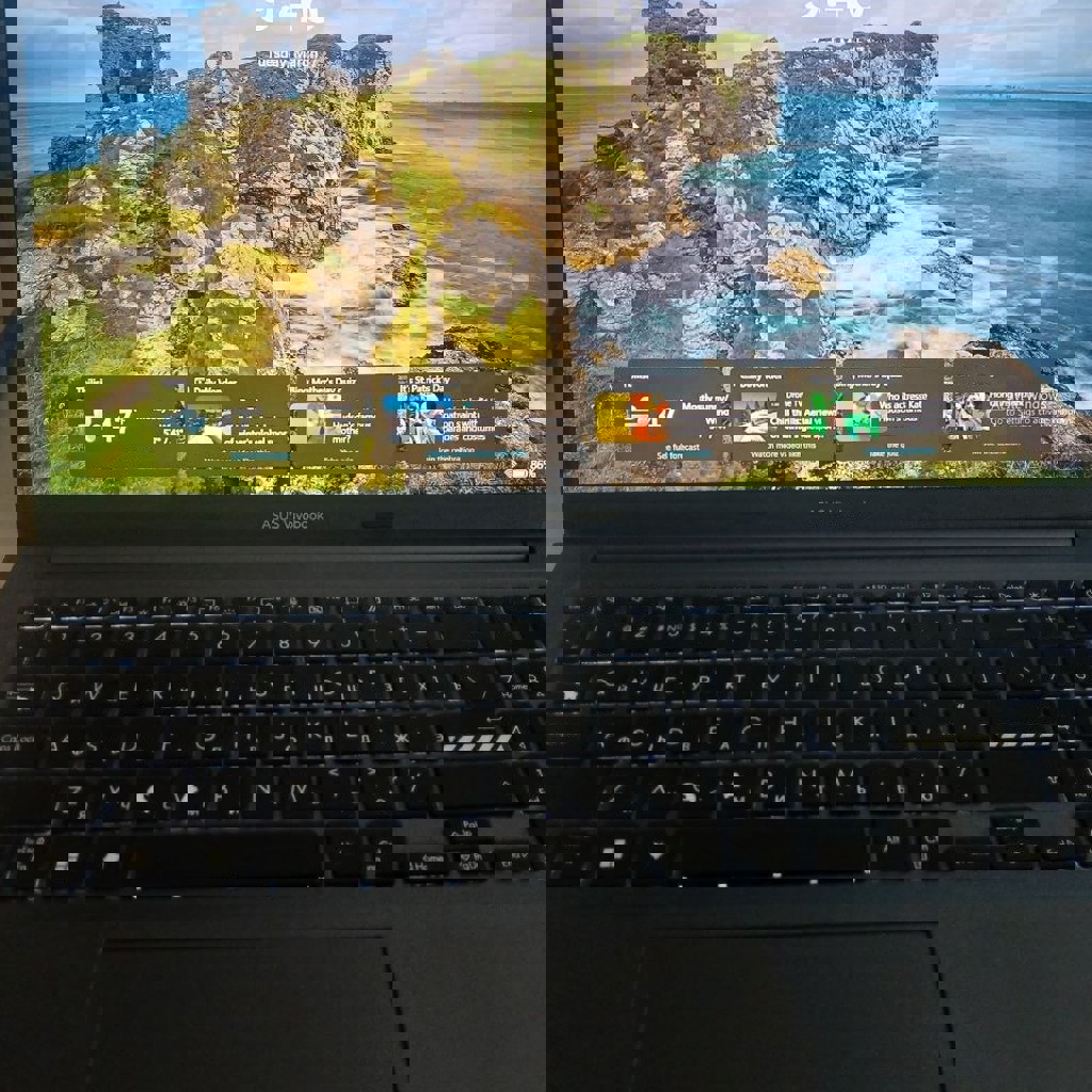 Ноутбук Asus Vivobook