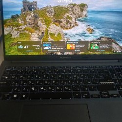Ноутбук Asus Vivobook - фото 1