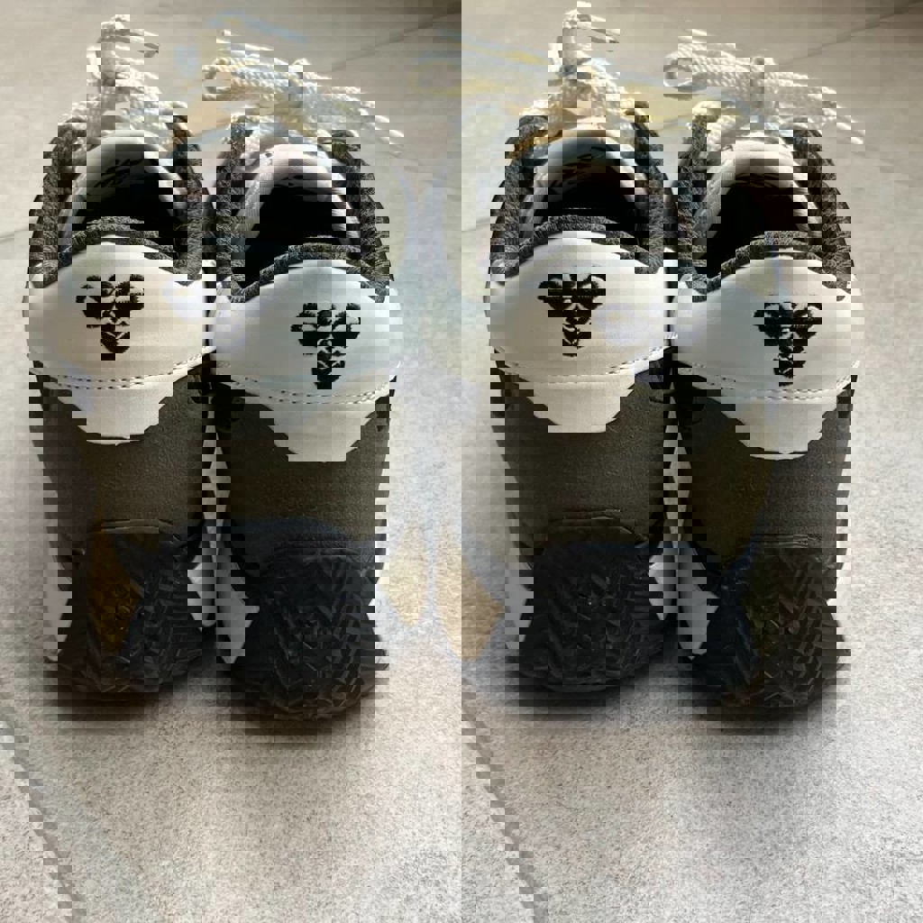 Кроссовки Hummel