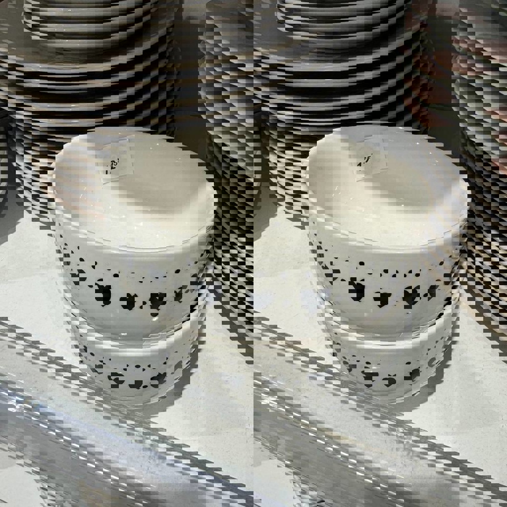 Тарелки белые