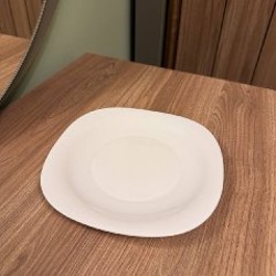 Тарелки белые - фото 4