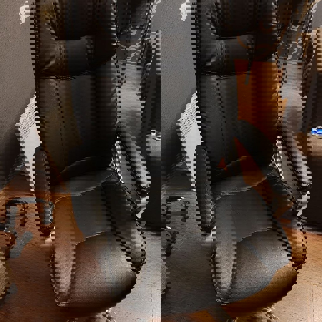 Компьютерное кресло