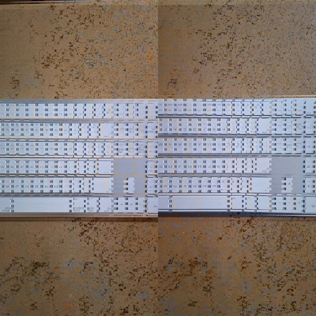 Клавиатура Apple