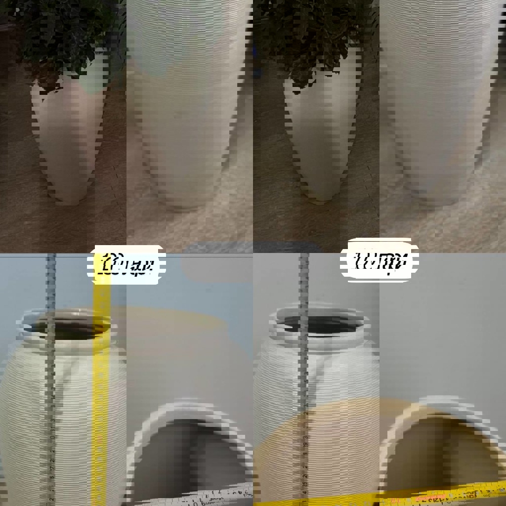 Стеклянная ваза