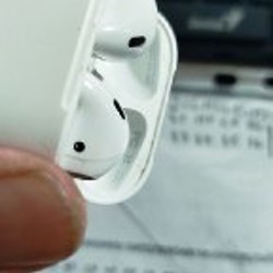 Airpods - фото 2