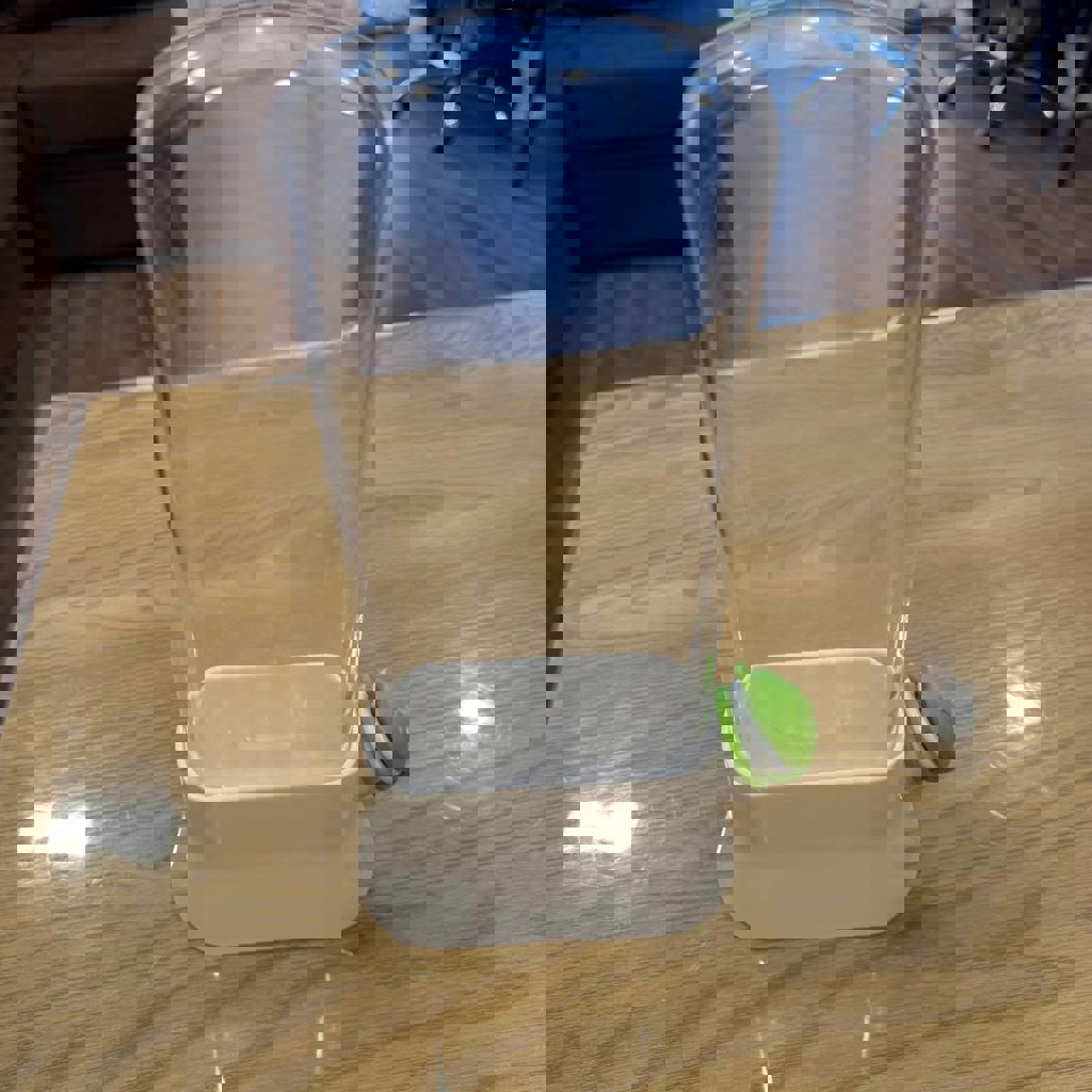 Чехол для iPhone 16 Pro