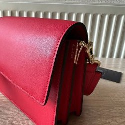 Маленькая красная сумочка - фото 3