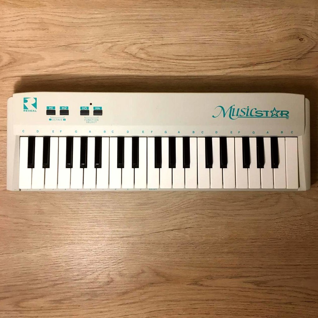 Reveal MusicStar MKB02