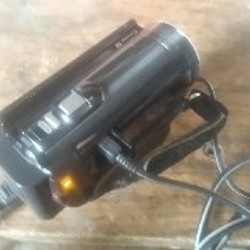 Видеокамера Sony HDR-CX110E - фото 3