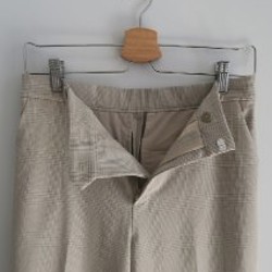 Кремовые брюки Uniqlo - фото 4