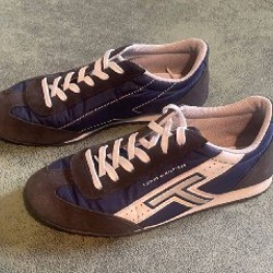 Кроссовки - фото 9