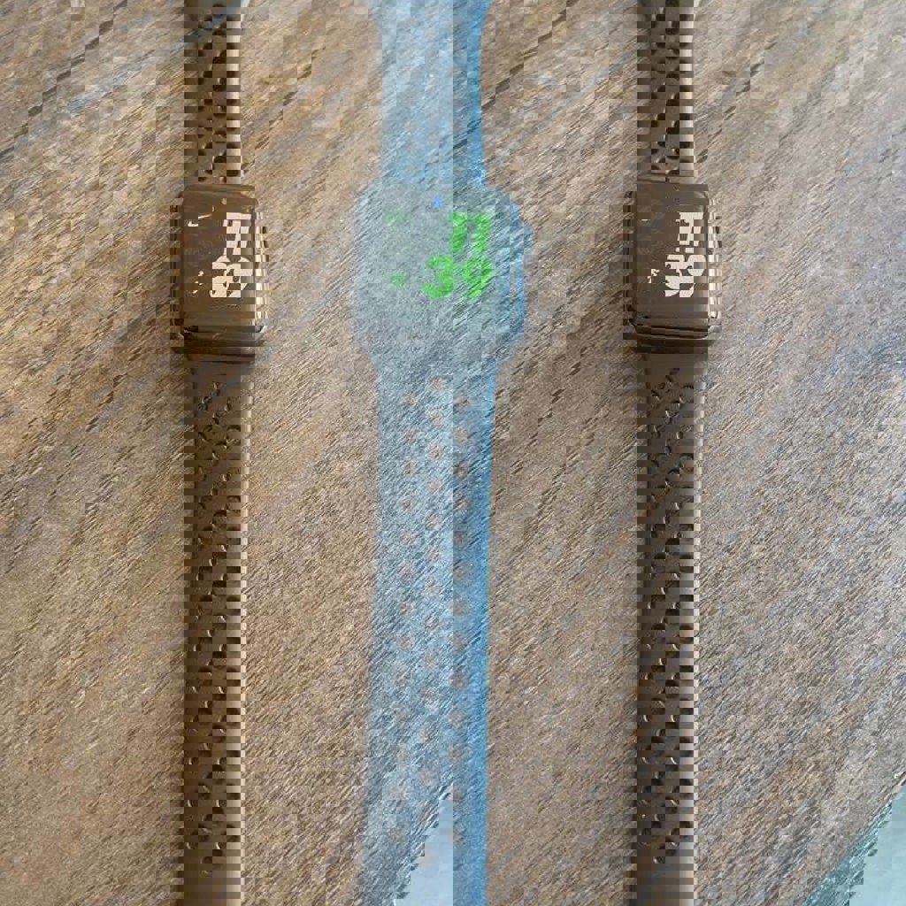 Apple Watch Series 4 Nike+ 40 мм