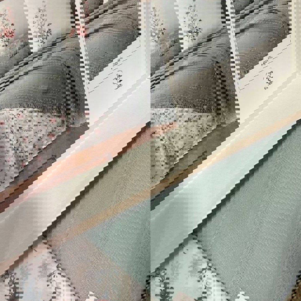 Комплект белья с покрывалом