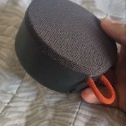 Колонка Xaomi Mi Portable Bluetooth Speaker - фото 1