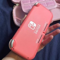 Nintendo Switch Light - фото 2