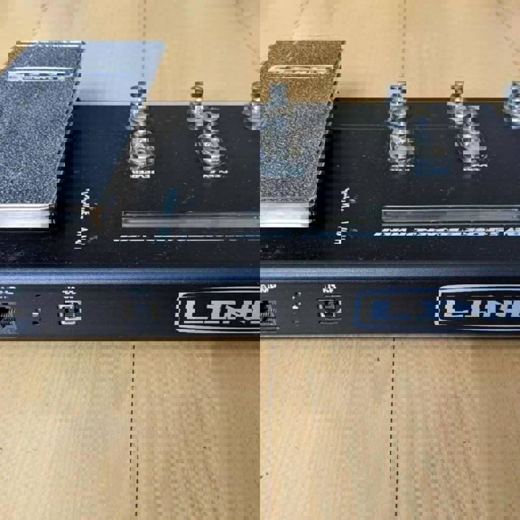 Миди контроллер Line 6 FBV Shortboard mkII