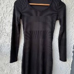 Чёрное облегающее платье - фото 1