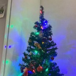 Искусственная елка - фото 1