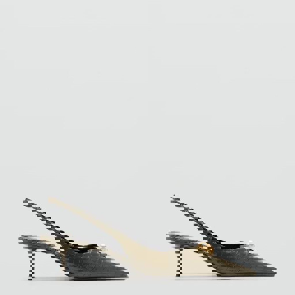 Туфли на маленьком каблуке