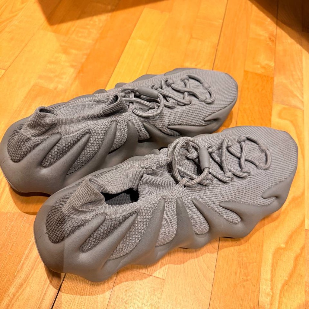 Кроссовки Adidas Yeezy