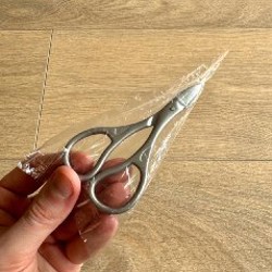 Ножницы швейные или маникюрные - фото 2