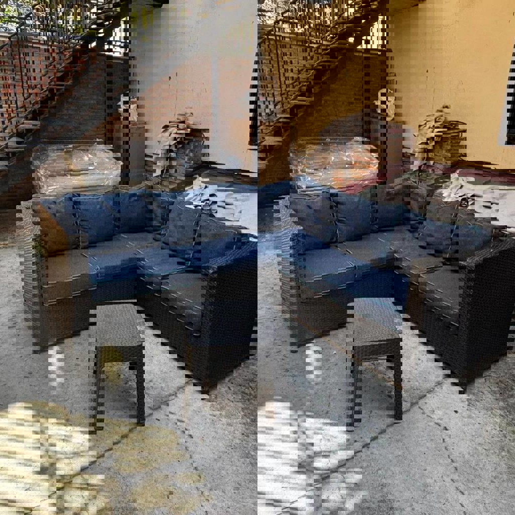 Угловой диван на террасу